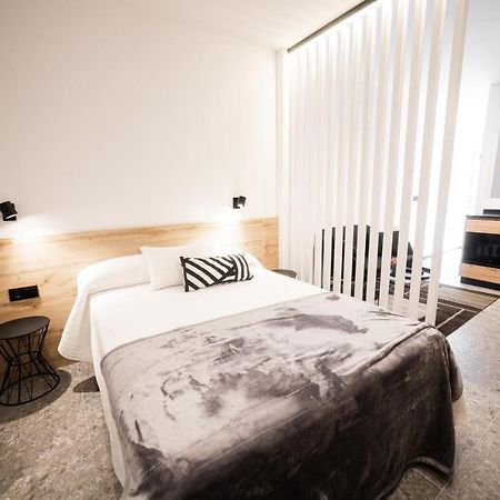 Apartamentos Mk77 Leon - Lahoz Exterior foto